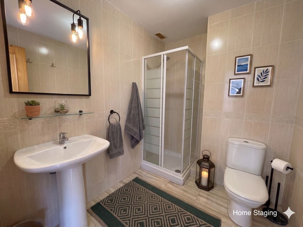 3 bedroom Townhouse for sale in Benajarafe with garage - € 425,000 (Ref: 9310549)