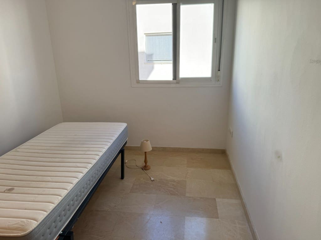 4 soverom Kjedet enebolig til salgs i Benajarafe med svømmebasseng - € 499 000 (Ref: 9317304)