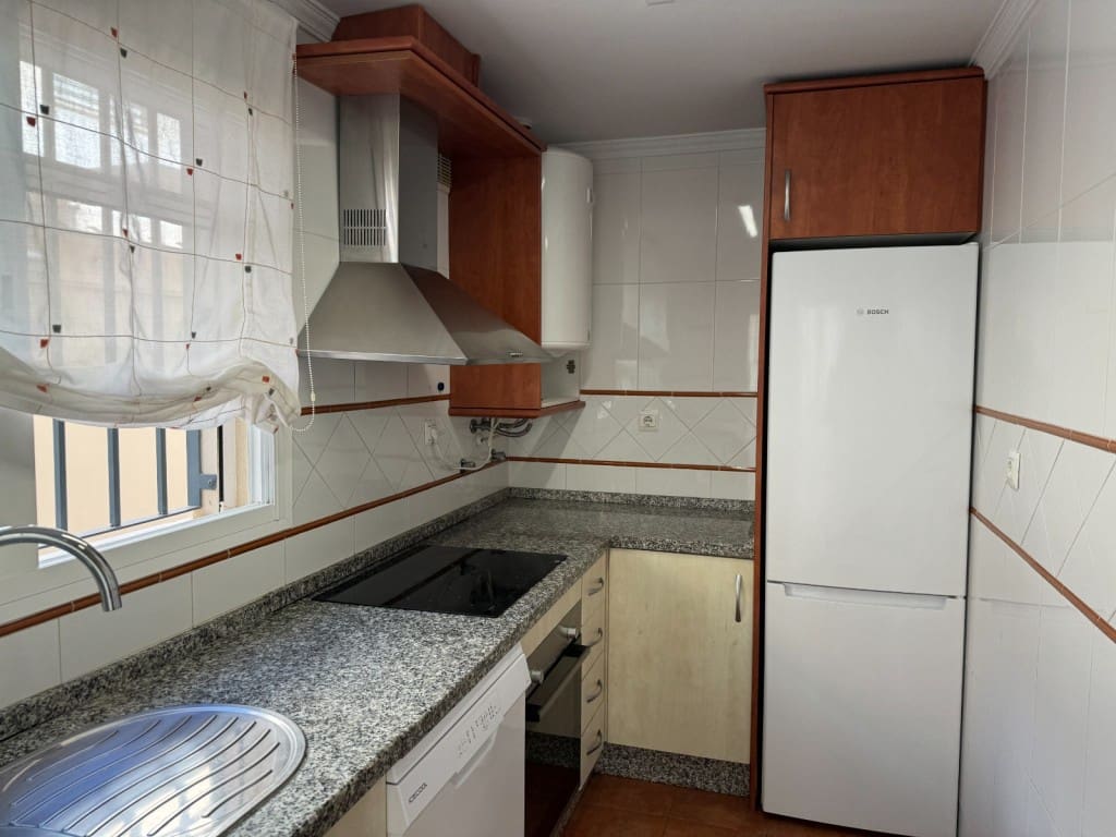 4 soverom Kjedet enebolig til salgs i Benajarafe med svømmebasseng - € 499 000 (Ref: 9317304)