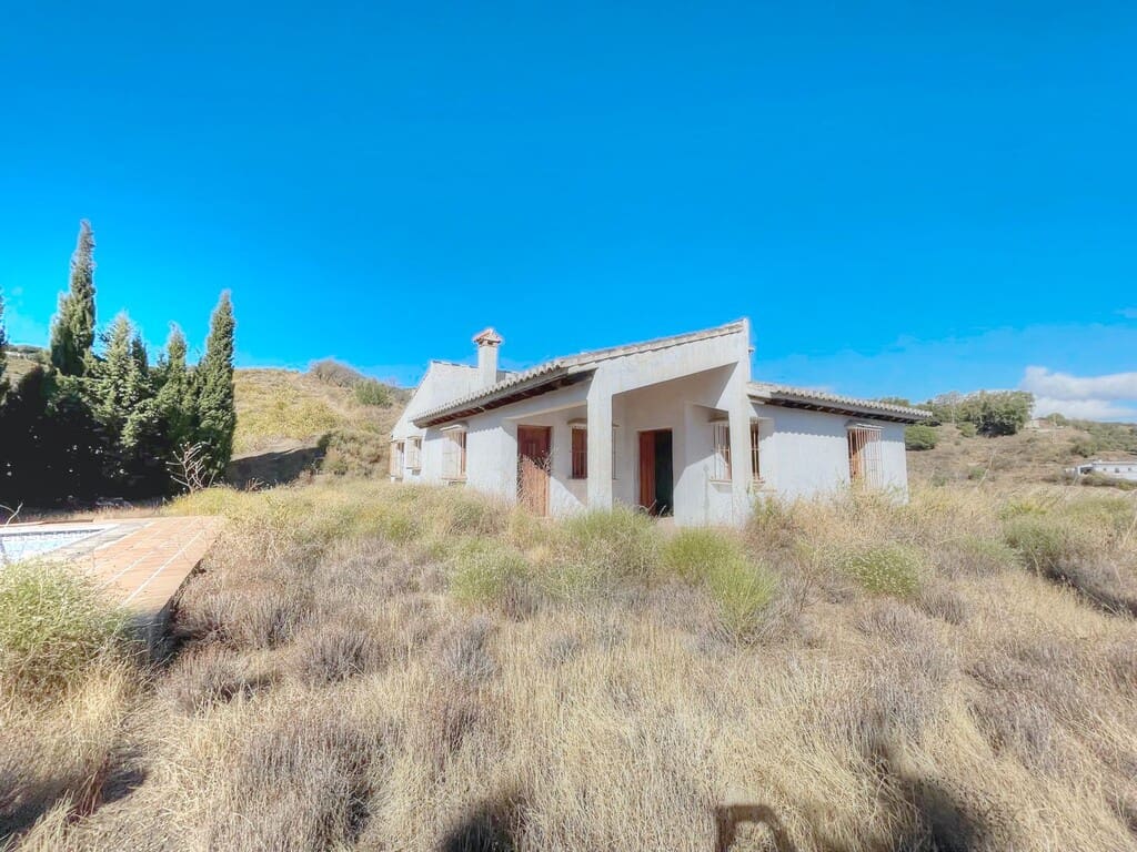 4 chambre Finca/Maison de Campagne à vendre à El Borge avec piscine - 336 000 € (Ref: 9334482)