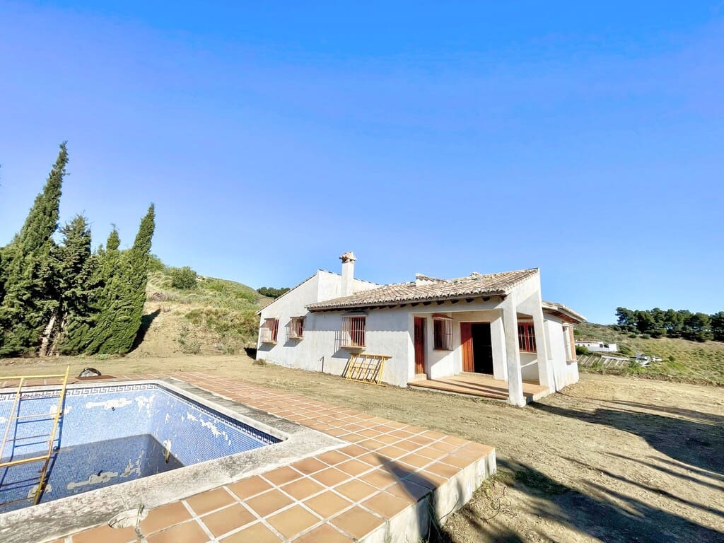 4 sovrum Finca/Hus på landet till salu i El Borge med pool - 336 000 € (Ref: 9334482)