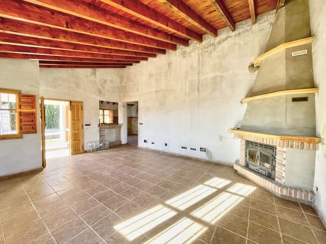4 Zimmer Finca/Landgut zu verkaufen in El Borge mit Pool - 336.000 € (Ref: 9334482)
