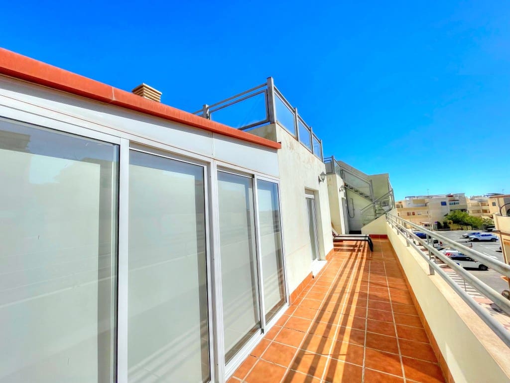 3 soveværelse Penthouse til salg i Rincon de la Victoria med swimmingpool - € 365.000 (Ref: 9340789)