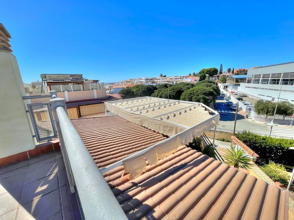 3 soveværelse Penthouse til salg i Rincon de la Victoria med swimmingpool - € 365.000 (Ref: 9340789)