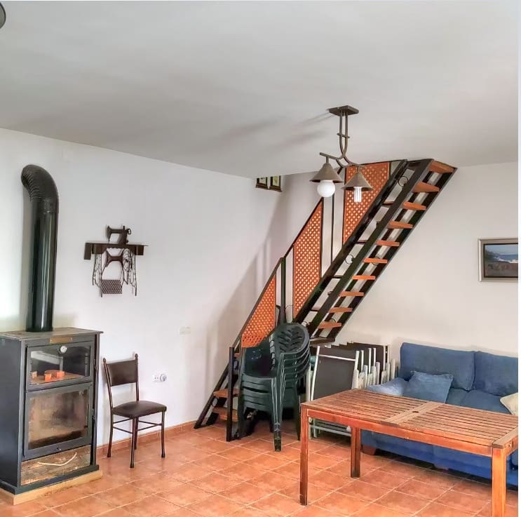 2 bedroom Finca/Country House for sale in Alhama de Granada with pool - € 325,000 (Ref: 9382290)