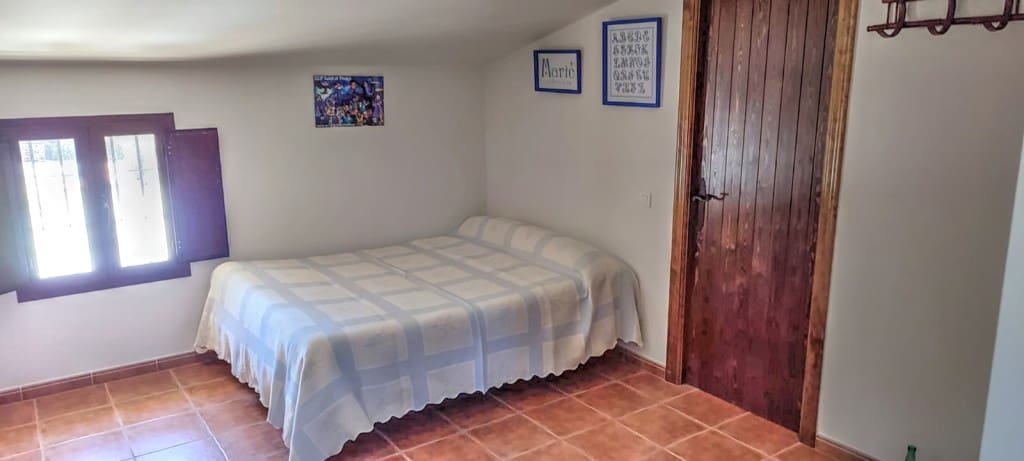 2 bedroom Finca/Country House for sale in Alhama de Granada with pool - € 325,000 (Ref: 9382290)