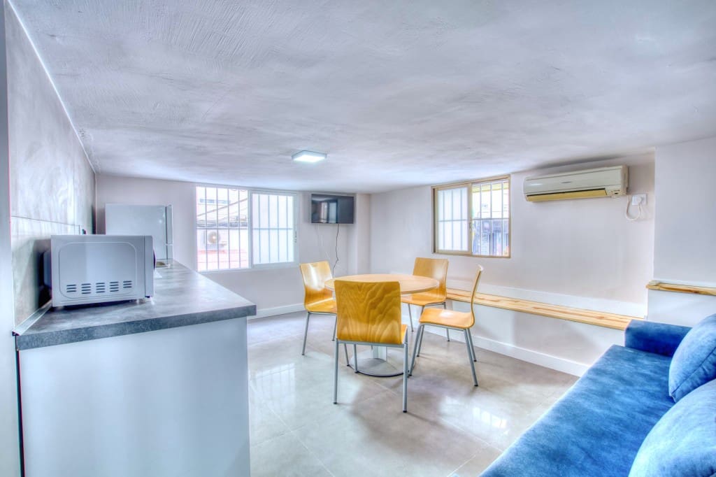 1 slaapkamer Commercieel te koop in Velez-Malaga - € 155.000 (Ref: 9382291)