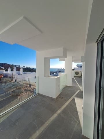 3 bedroom Flat for sale in Rincón de la Victoria with pool - € 355,000 (Ref: 9385072)