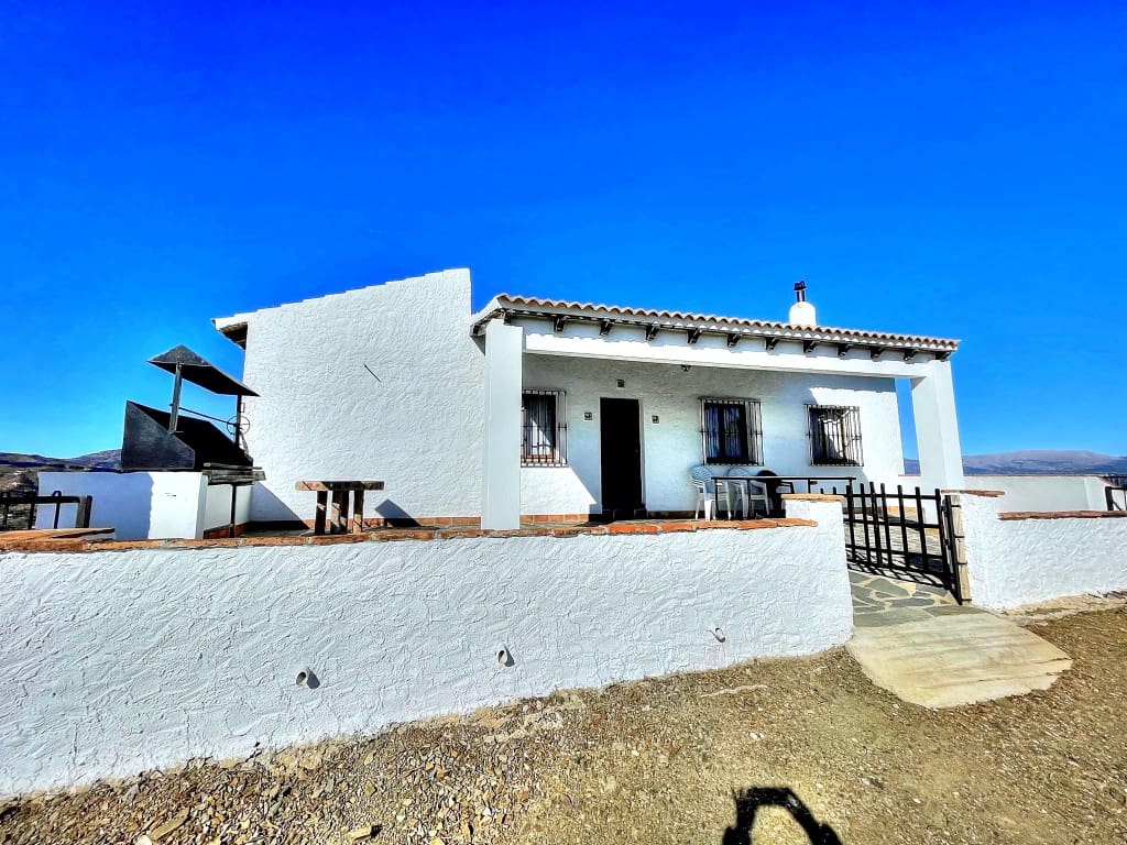 6 bedroom Finca/Country House for sale in Almachar with pool garage - € 485,000 (Ref: 9421813)