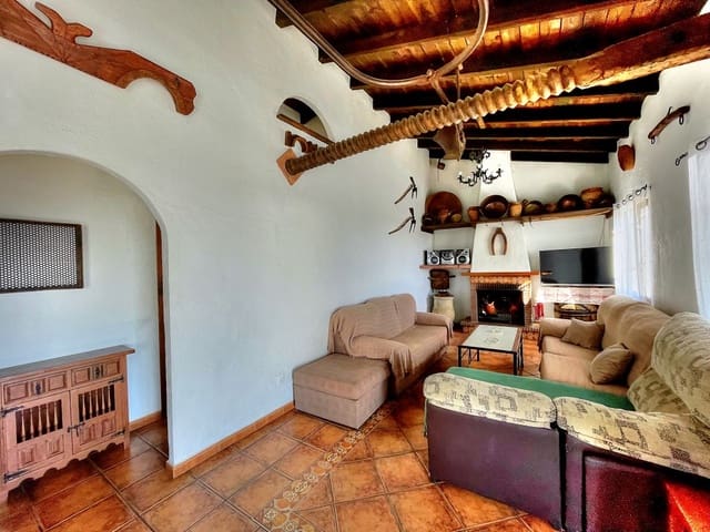 6 chambre Finca/Maison de Campagne à vendre à Almáchar avec piscine garage - 485 000 € (Ref: 9421813)