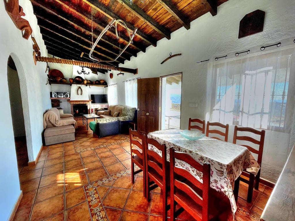 6 bedroom Finca/Country House for sale in Almachar with pool garage - € 485,000 (Ref: 9421813)