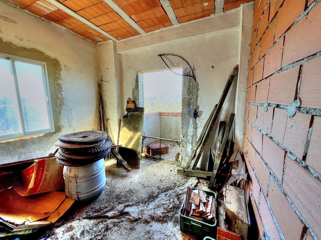 6 bedroom Finca/Country House for sale in Almachar with pool garage - € 485,000 (Ref: 9421813)