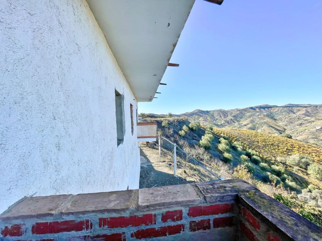 6 slaapkamer Finca/Landhuis te koop in Almachar met zwembad garage - € 399.000 (Ref: 9421813)