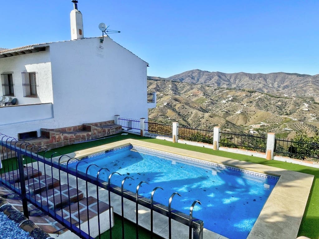 6 slaapkamer Finca/Landhuis te koop in Almachar met zwembad garage - € 399.000 (Ref: 9421813)