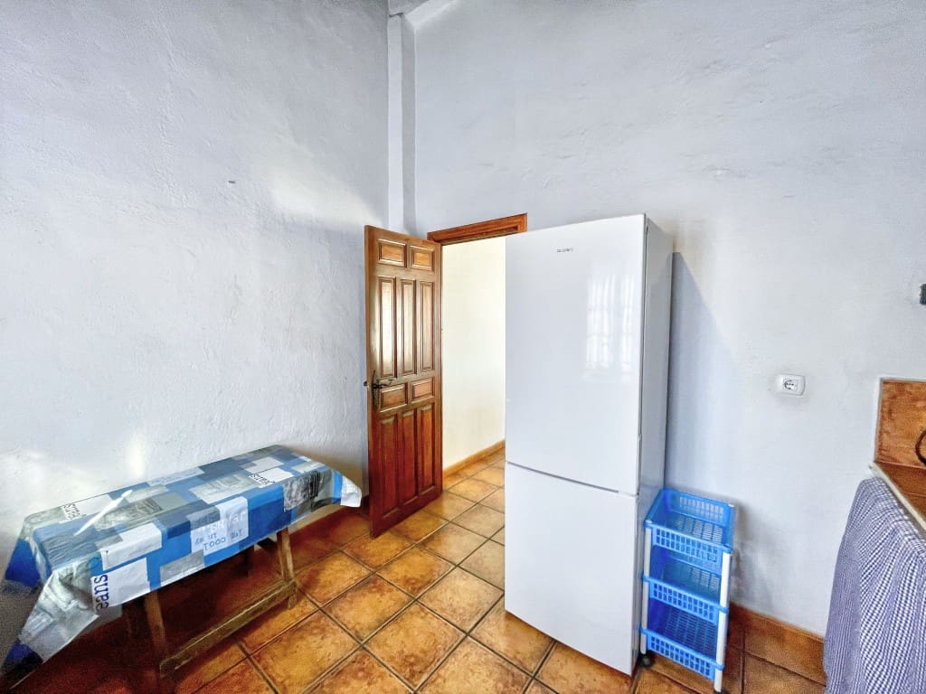 6 slaapkamer Finca/Landhuis te koop in Almachar met zwembad garage - € 399.000 (Ref: 9421813)