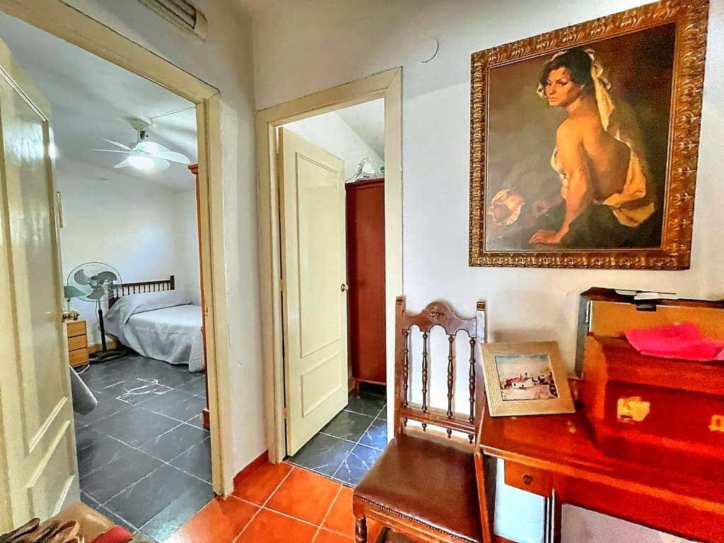 3 sypialnia Finka/Dom wiejski na sprzedaż w Macharaviaya z garażem - 300 000 € (Ref: 9421814)