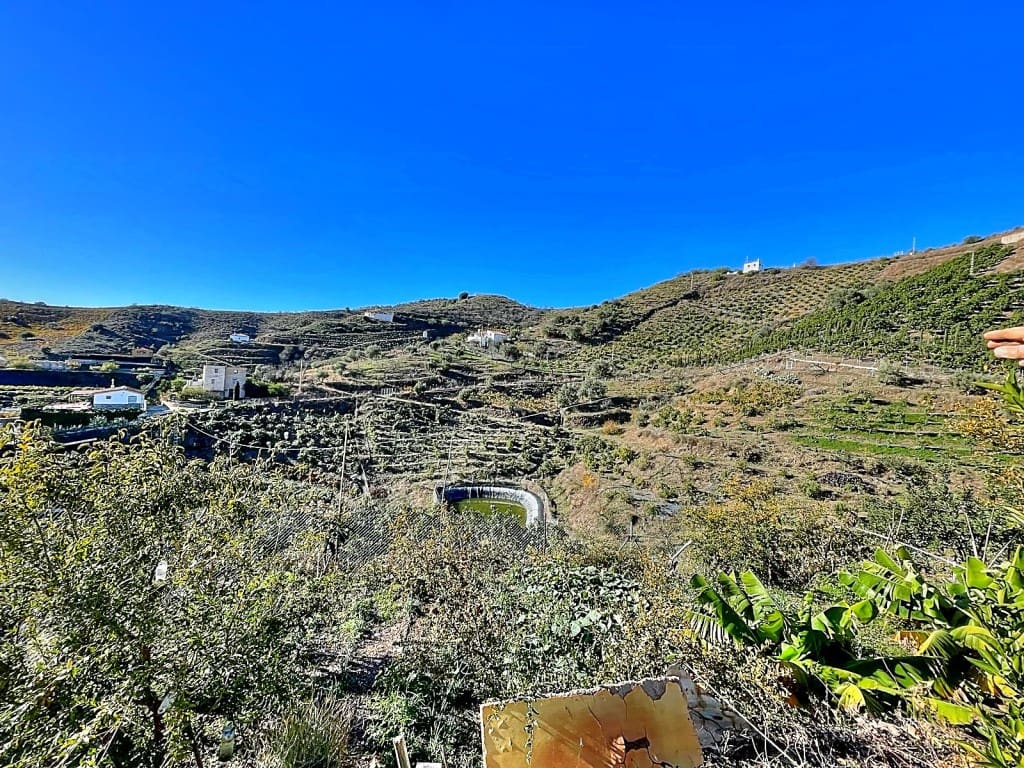 3 sypialnia Finka/Dom wiejski na sprzedaż w Macharaviaya z garażem - 300 000 € (Ref: 9421814)