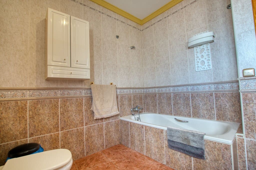 4 Zimmer Haus zu verkaufen in Periana - 270.000 € (Ref: 9550554)