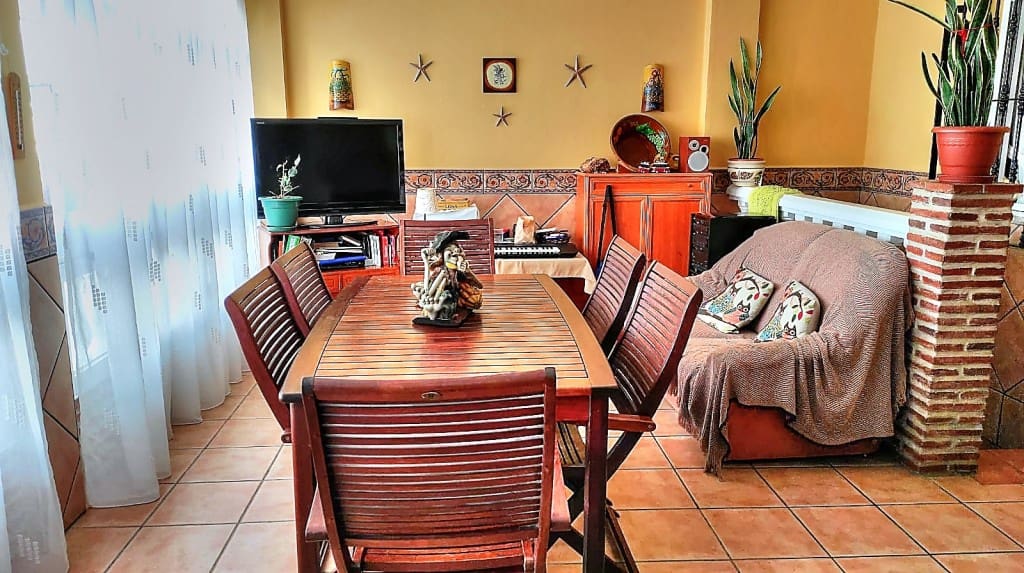 3 soverom Hus til salgs i Riogordo med garasje - € 255 000 (Ref: 9554512)