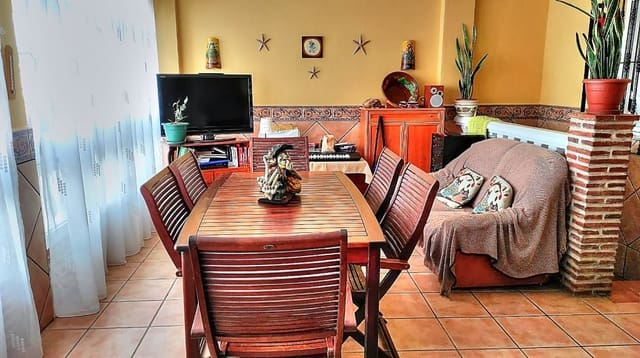 3 quarto Casa em Banda para venda em Riogordo com garagem - 255 000 € (Ref: 9554512)