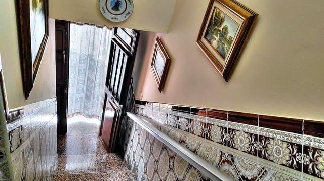 3 quarto Casa em Banda para venda em Riogordo com garagem - 255 000 € (Ref: 9554512)