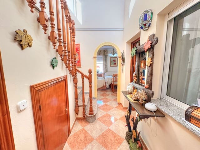 3 soverom Hus til salgs i Riogordo med garasje - € 255 000 (Ref: 9554512)