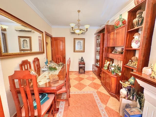 3 soverom Hus til salgs i Riogordo med garasje - € 255 000 (Ref: 9554512)