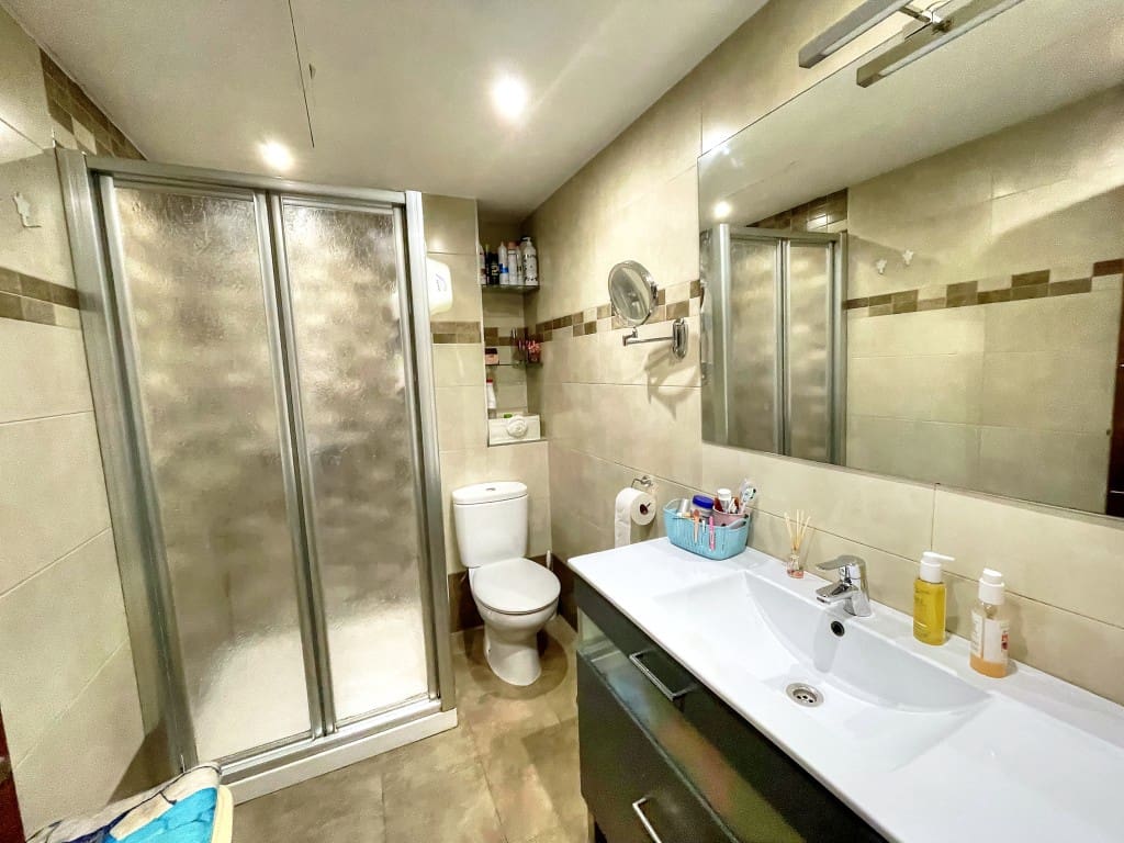 2 bedroom Flat for sale in Chilches with pool - € 295,000 (Ref: 9570447)