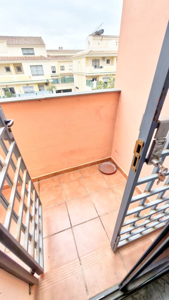 4 soveværelse Byhus til salg i Rincon de la Victoria - € 425.000 (Ref: 9638958)