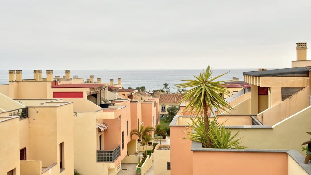 4 soveværelse Byhus til salg i Rincon de la Victoria - € 425.000 (Ref: 9638958)