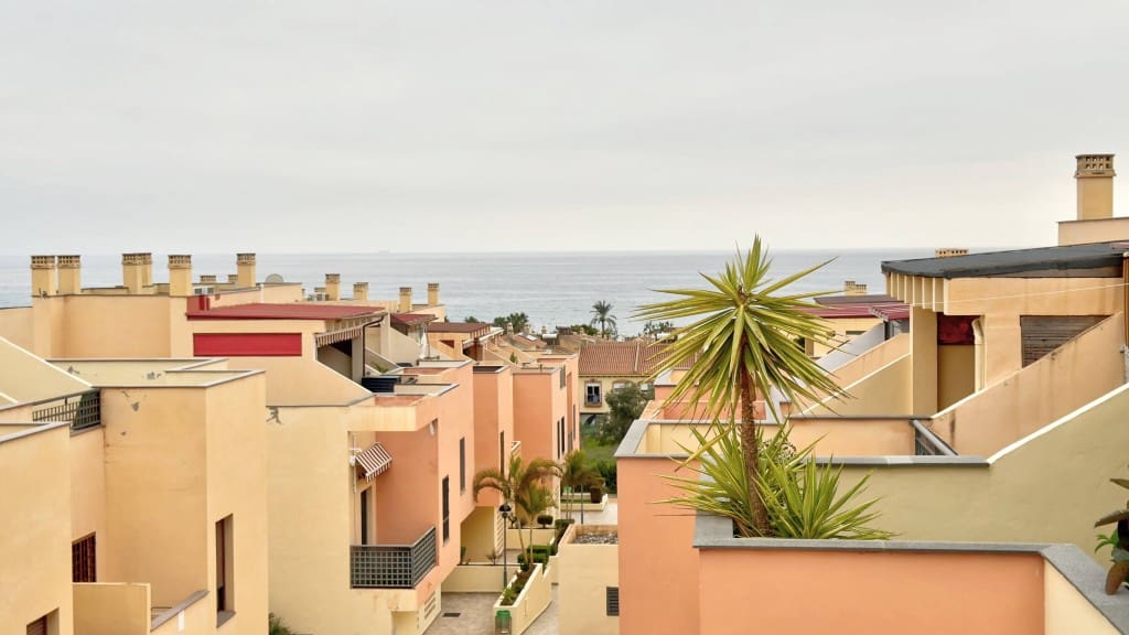 4 soveværelse Byhus til salg i Rincon de la Victoria - € 425.000 (Ref: 9638958)