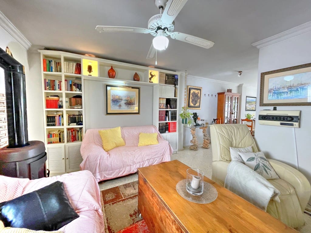 1 soveværelse Penthouse til salg i Caleta de Velez - € 350.000 (Ref: 9658184)