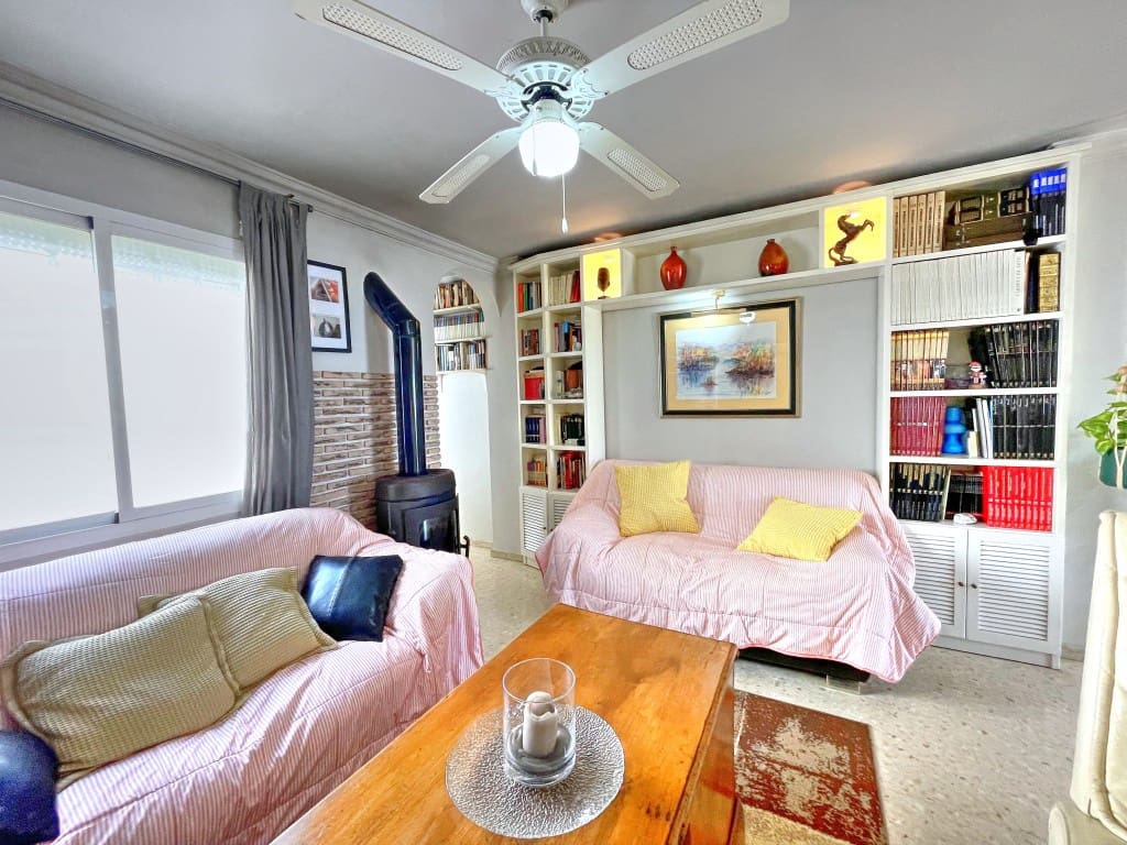 1 soveværelse Penthouse til salg i Caleta de Velez - € 350.000 (Ref: 9658184)