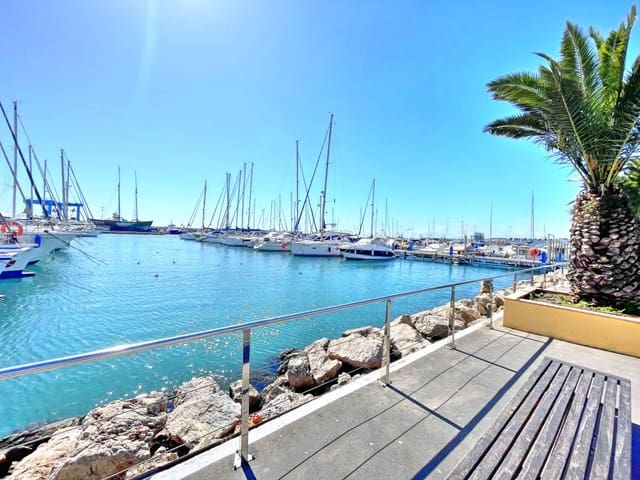 1 soverom Penthouse til salgs i Caleta de Vélez, Vélez-Málaga - € 259 900 (Ref: 9658184)