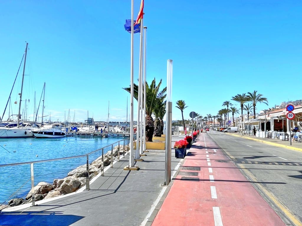 1 soveværelse Penthouse til salg i Caleta de Velez - € 350.000 (Ref: 9658184)