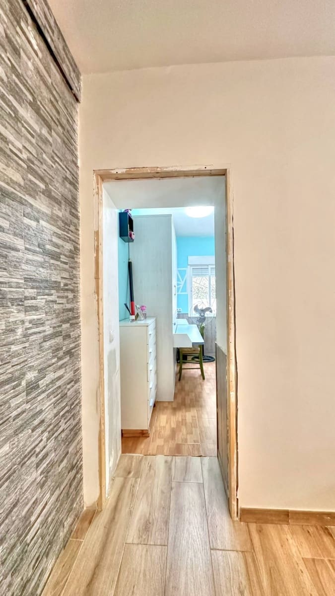 3 bedroom Semi-detached Villa for sale in Benajarafe - € 250,000 (Ref: 9665780)