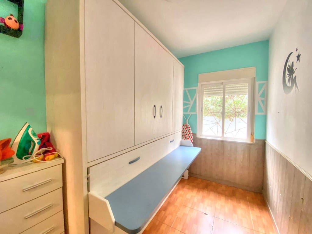 3 bedroom Semi-detached Villa for sale in Benajarafe - € 250,000 (Ref: 9665780)