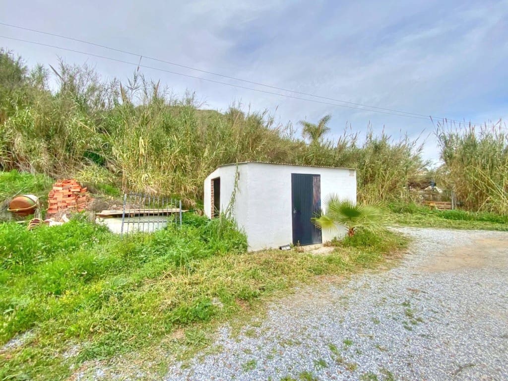 3 bedroom Semi-detached Villa for sale in Benajarafe - € 250,000 (Ref: 9665780)