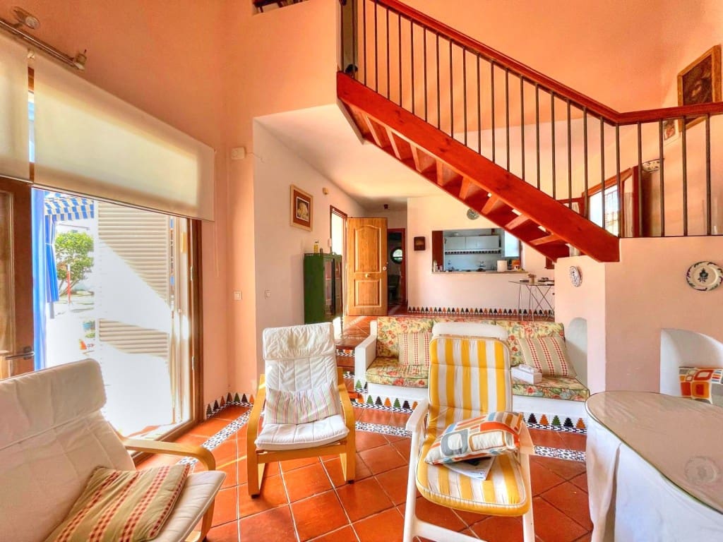 3 slaapkamer Villa te koop in Chilches met zwembad garage - € 675.000 (Ref: 9665781)