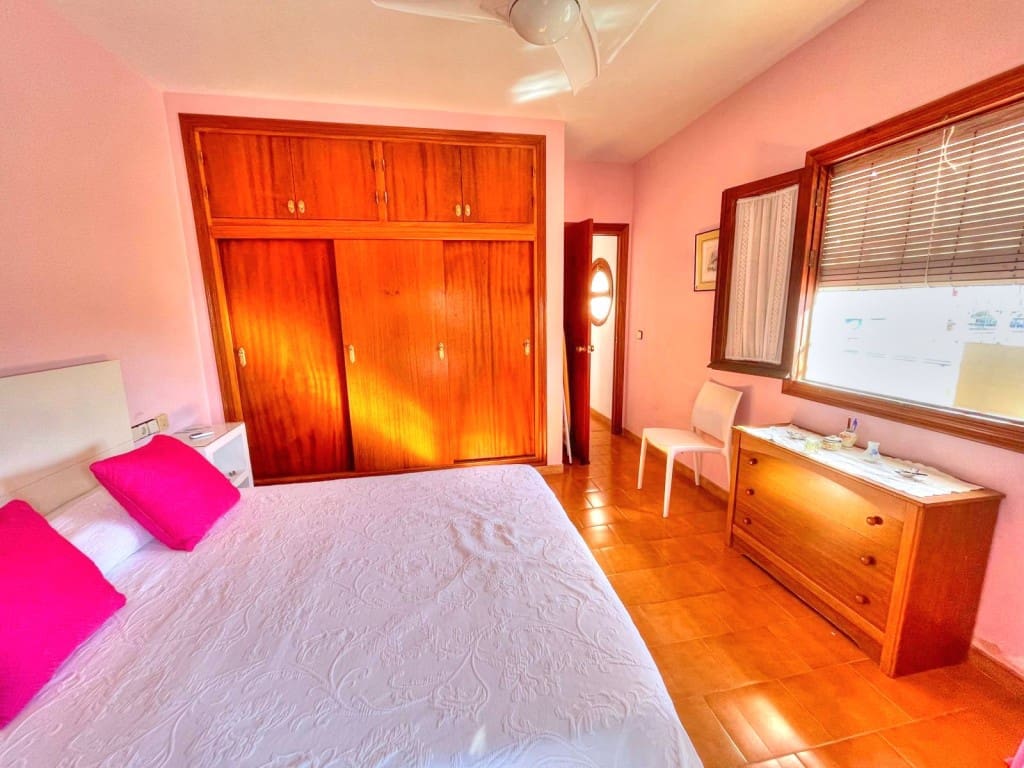 3 slaapkamer Villa te koop in Chilches met zwembad garage - € 675.000 (Ref: 9665781)