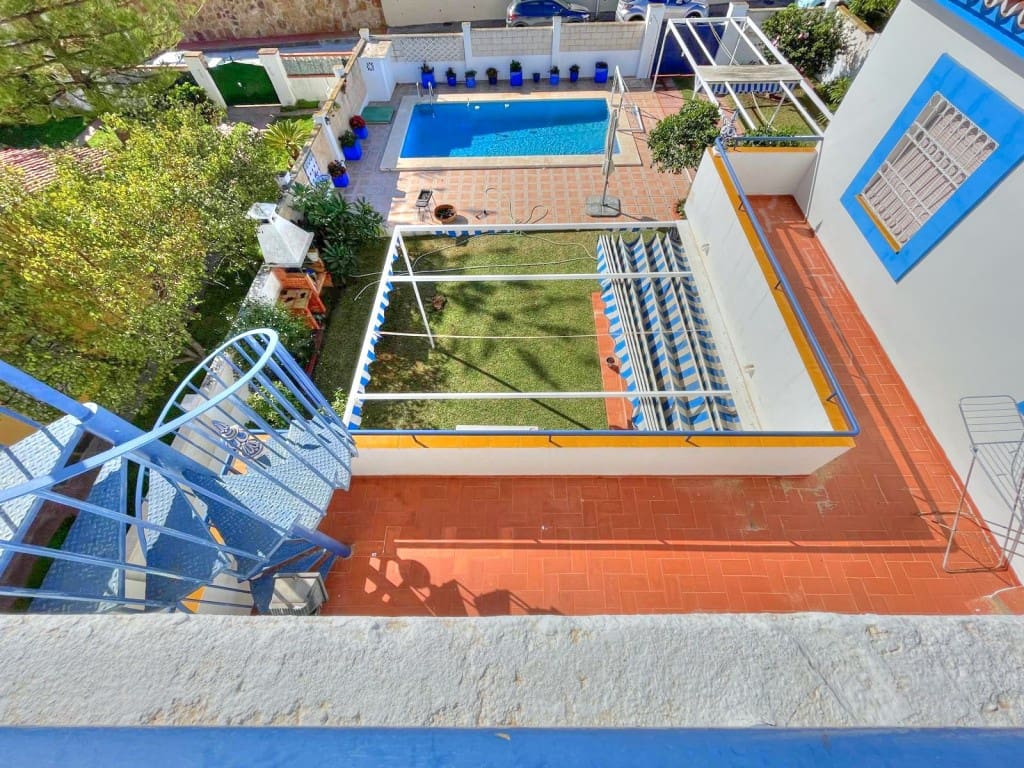 3 slaapkamer Villa te koop in Chilches met zwembad garage - € 675.000 (Ref: 9665781)