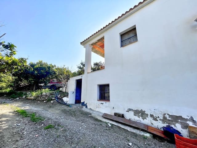 4 slaapkamer Finca/Landhuis te koop in Vélez-Málaga - € 650.000 (Ref: 9689966)