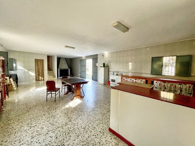 4 slaapkamer Finca/Landhuis te koop in Vélez-Málaga - € 650.000 (Ref: 9689966)