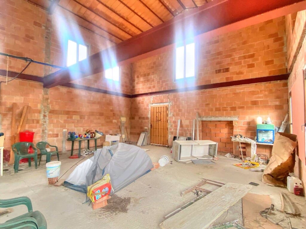 Finca/Herregård til salgs i Colmenar - € 220 000 (Ref: 9714442)