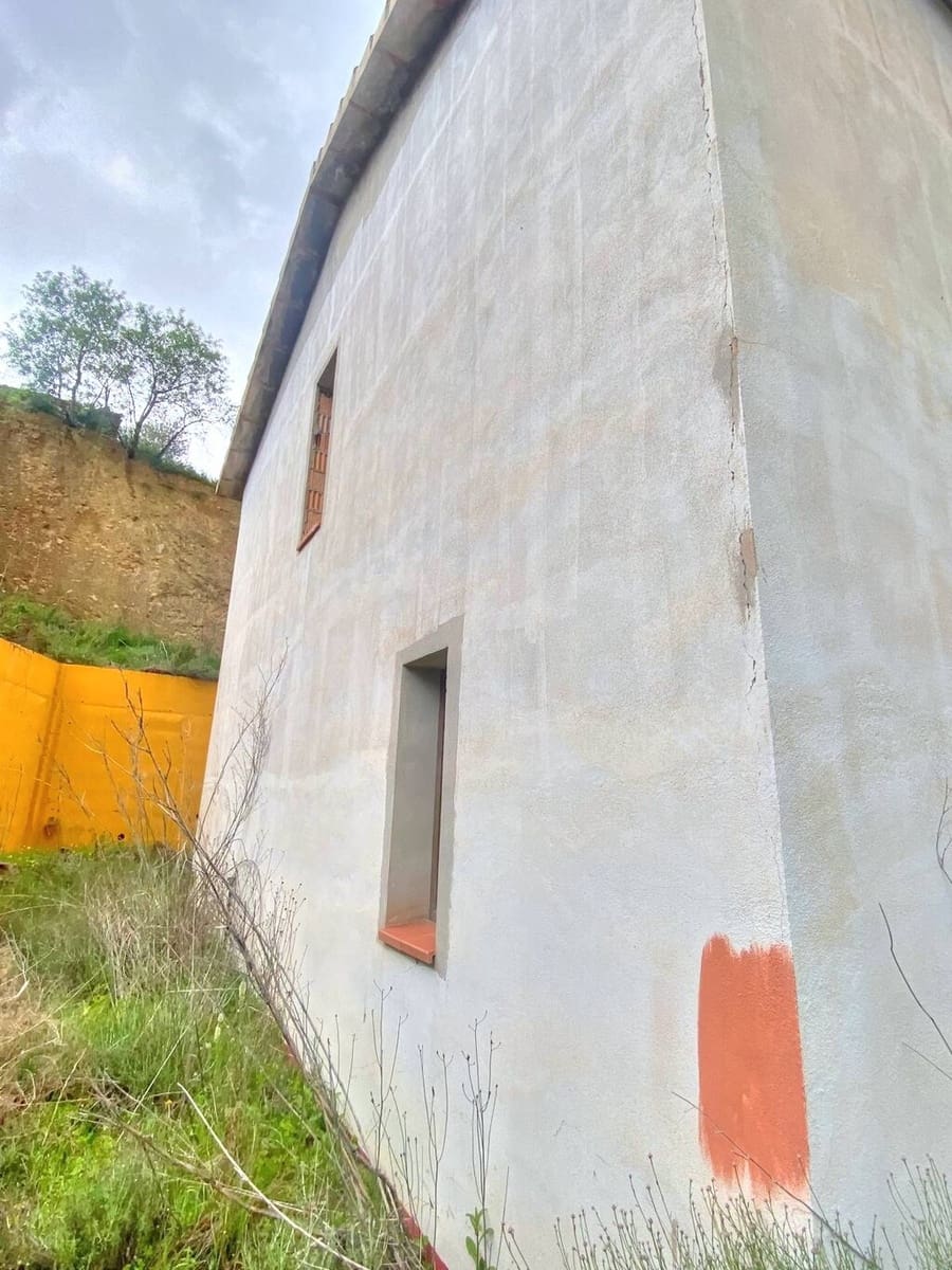 Finca/Herregård til salgs i Colmenar - € 220 000 (Ref: 9714442)