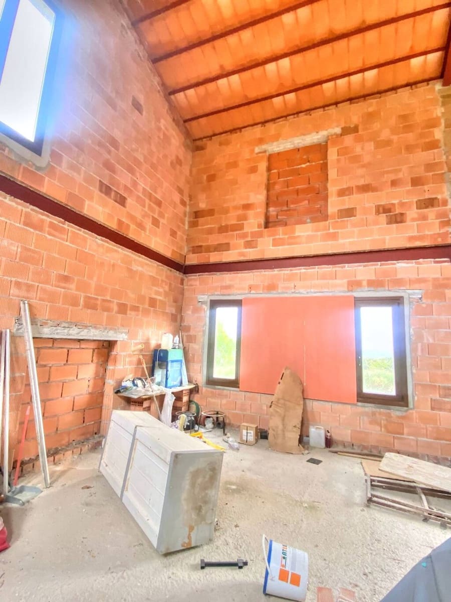 Finca/Herregård til salgs i Colmenar - € 220 000 (Ref: 9714442)