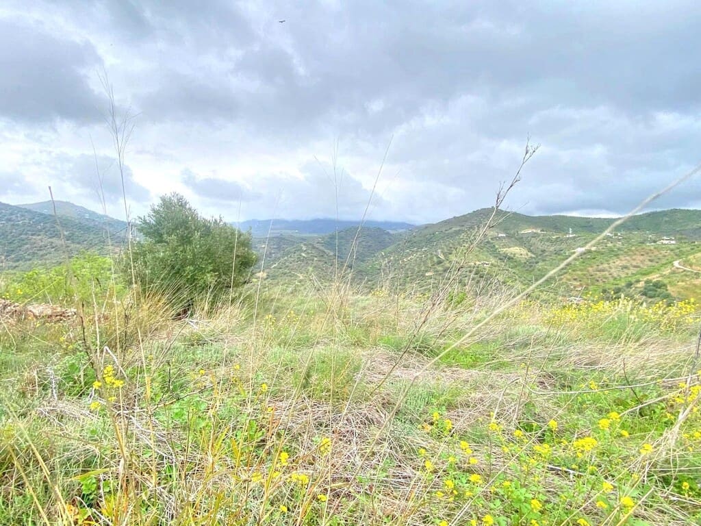 Finca/Herregård til salgs i Colmenar - € 220 000 (Ref: 9714442)