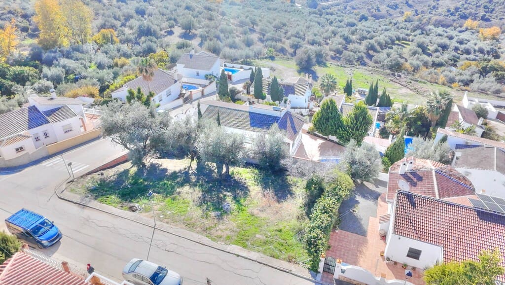 Building Plot for sale in Mondron - € 66,000 (Ref: 9735254)