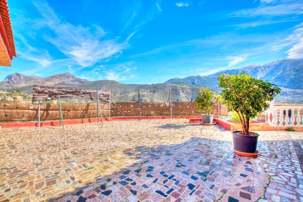 4 bedroom Finca/Country House for sale in Alcaucin with pool - € 375,000 (Ref: 9770337)