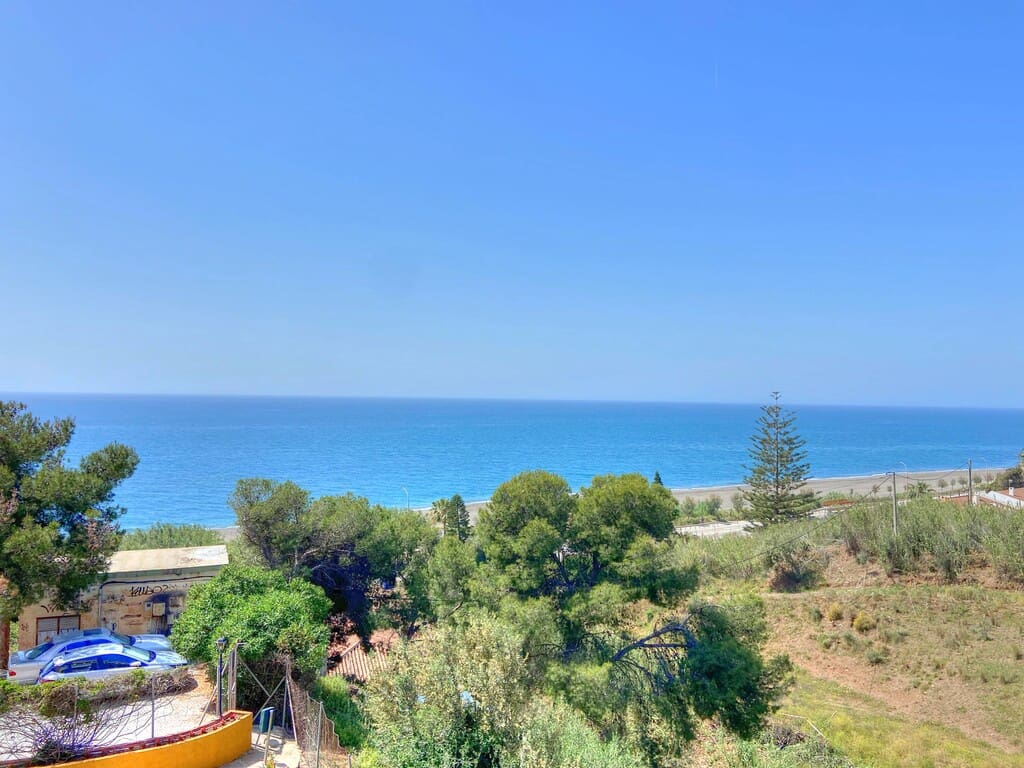 1 quarto Apartamento para arrendar em Benajarafe com piscina - 700 € (Ref: 9796142)